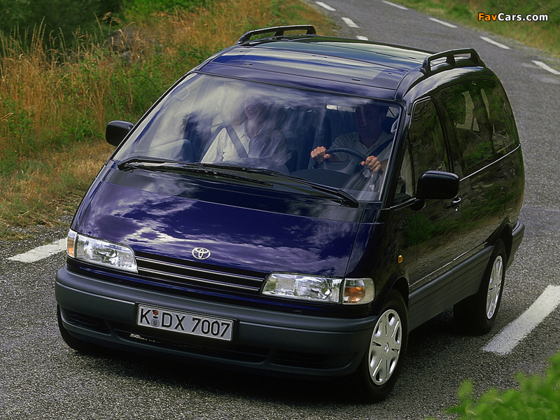 Toyota Previa 1990–2000 images (800 x 600)