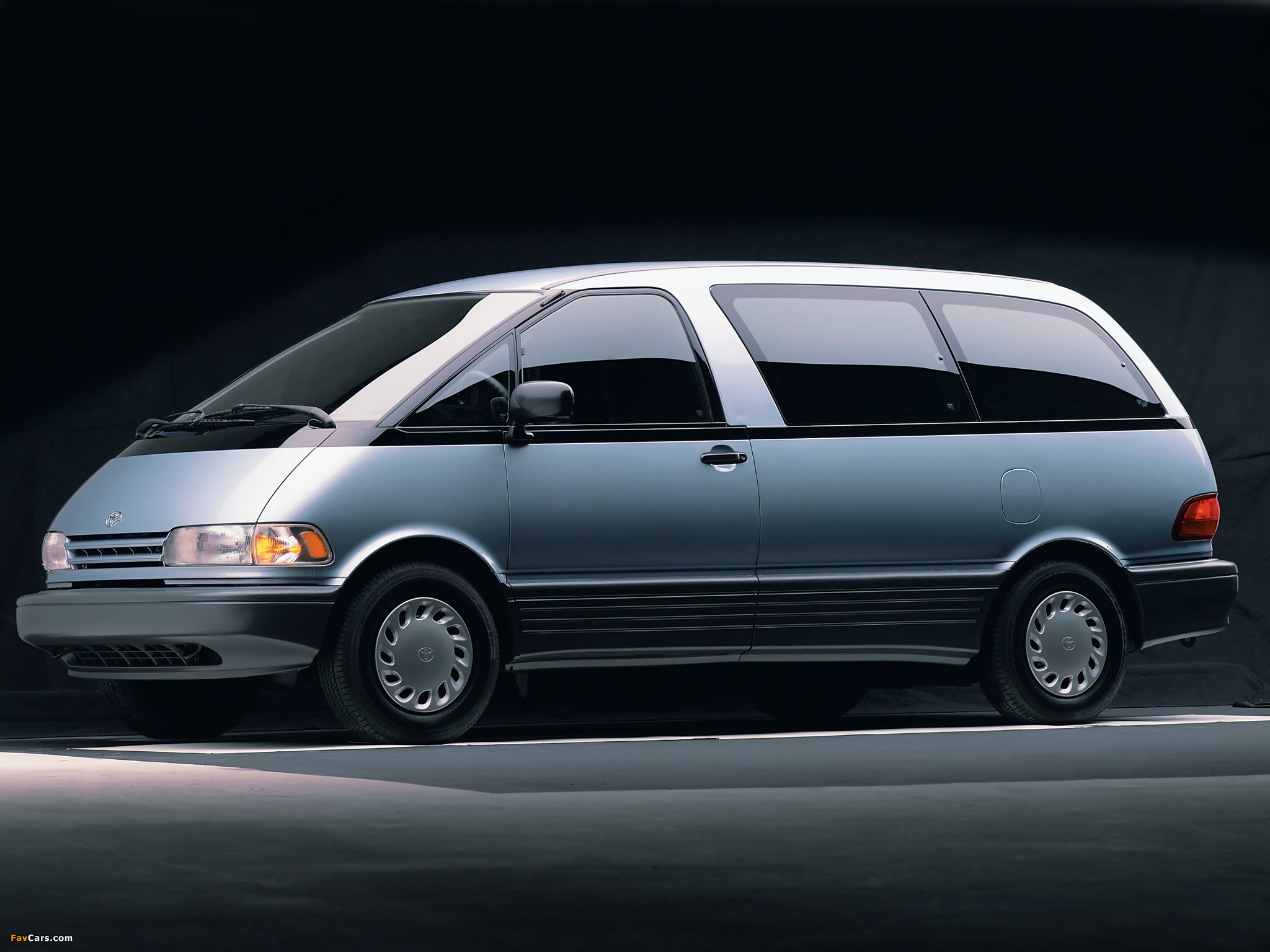 Toyota Previa US-spec 1990–2000 wallpapers (2048 x 1536)