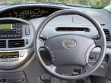 Toyota Previa UK-spec 2005–07 pictures