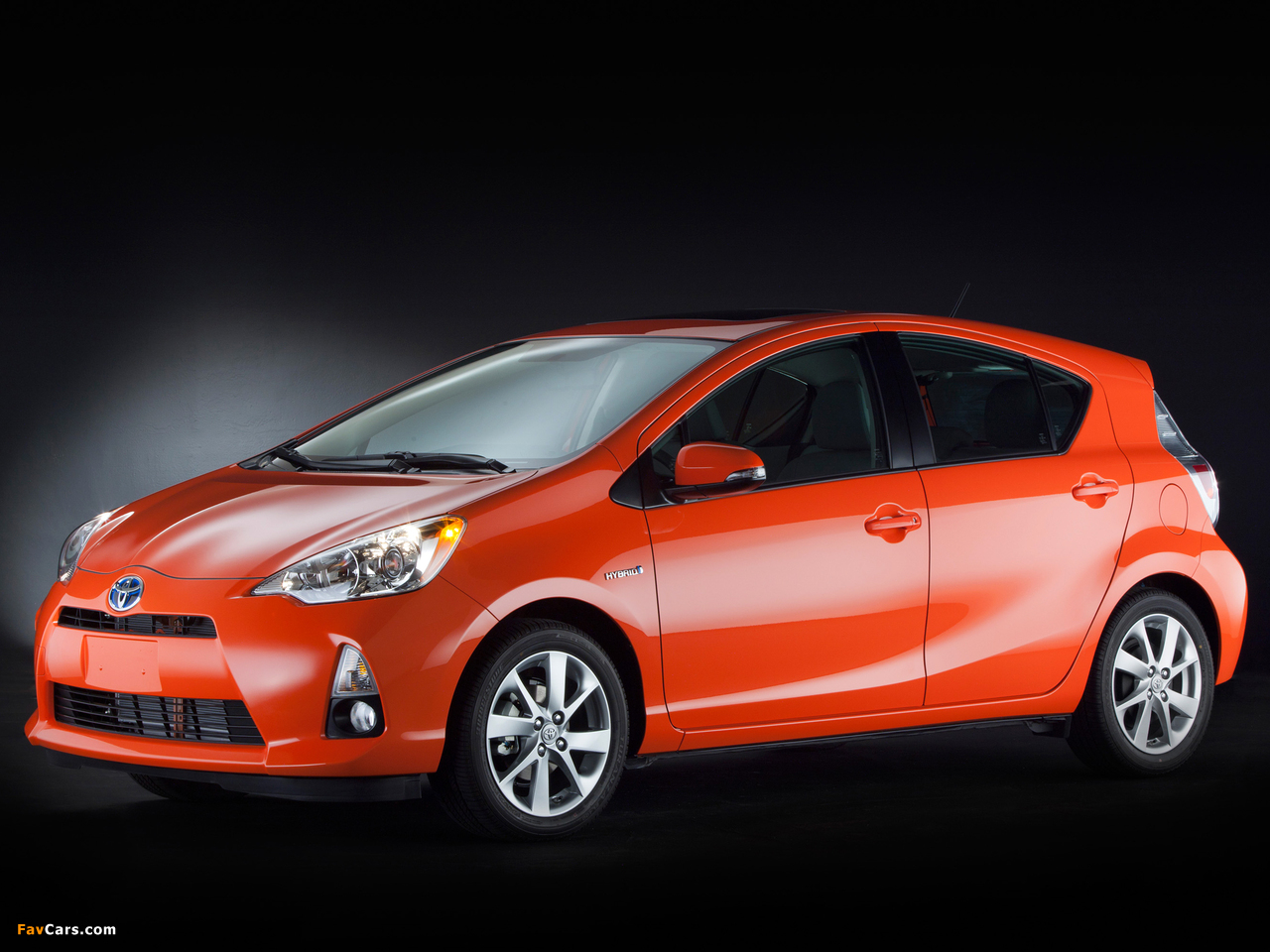 Photos of Toyota Prius c 2012 (1280 x 960)