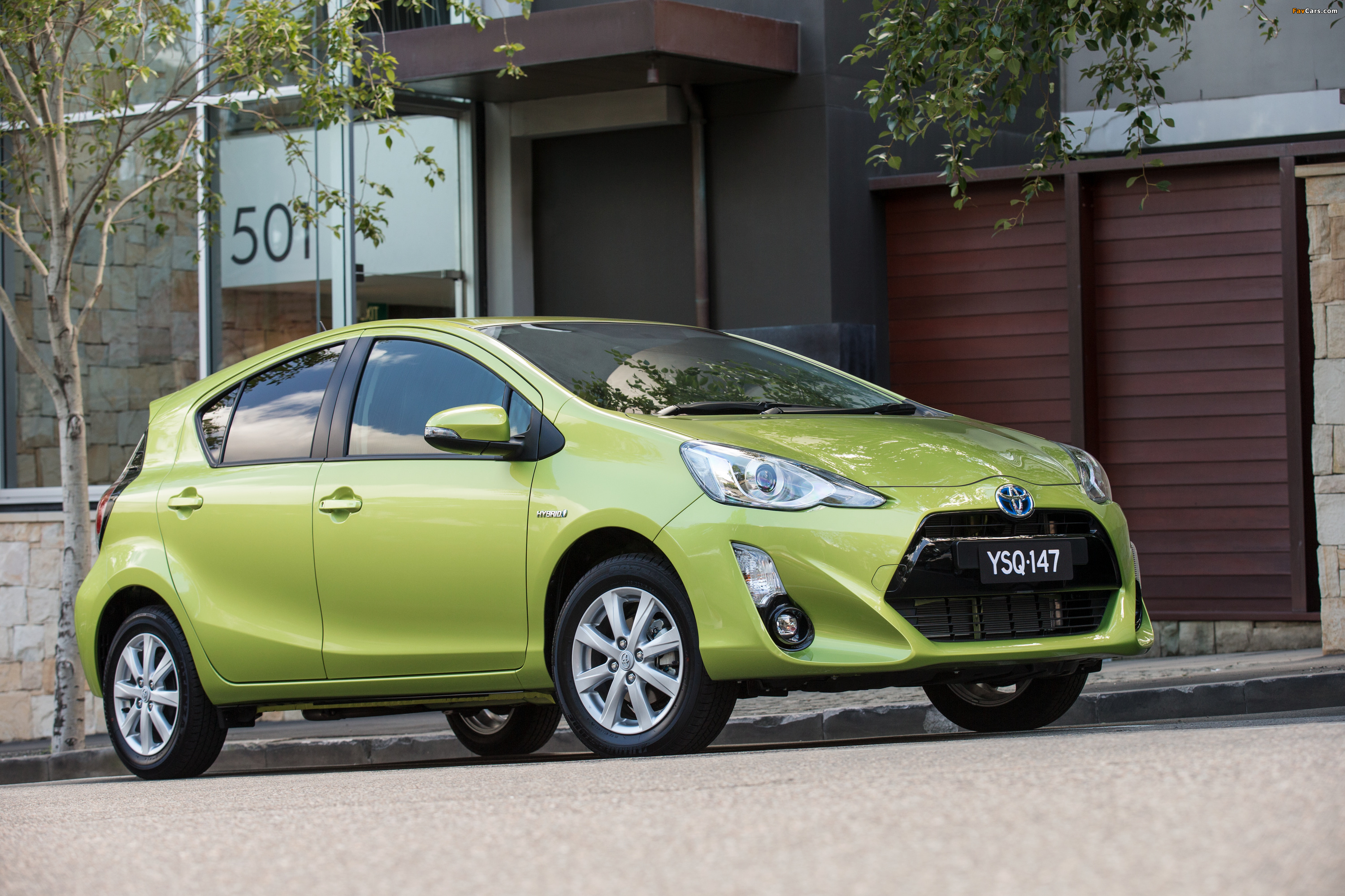 Toyota Prius c AU-spec 2015 photos (3000 x 2000)