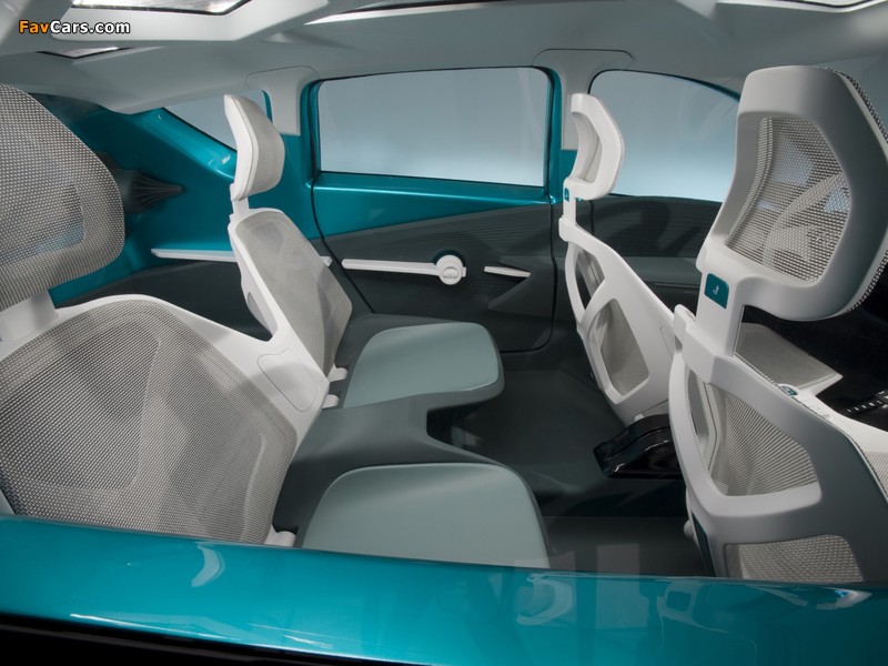 Toyota Prius c Concept 2011 images (800 x 600)