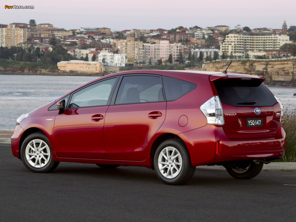 Photos of Toyota Prius v AU-spec (ZVW40W) 2012 (1024 x 768)