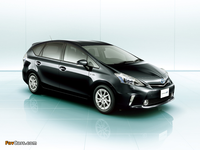 Toyota Prius α (ZVW40W) 2011 images (640 x 480)