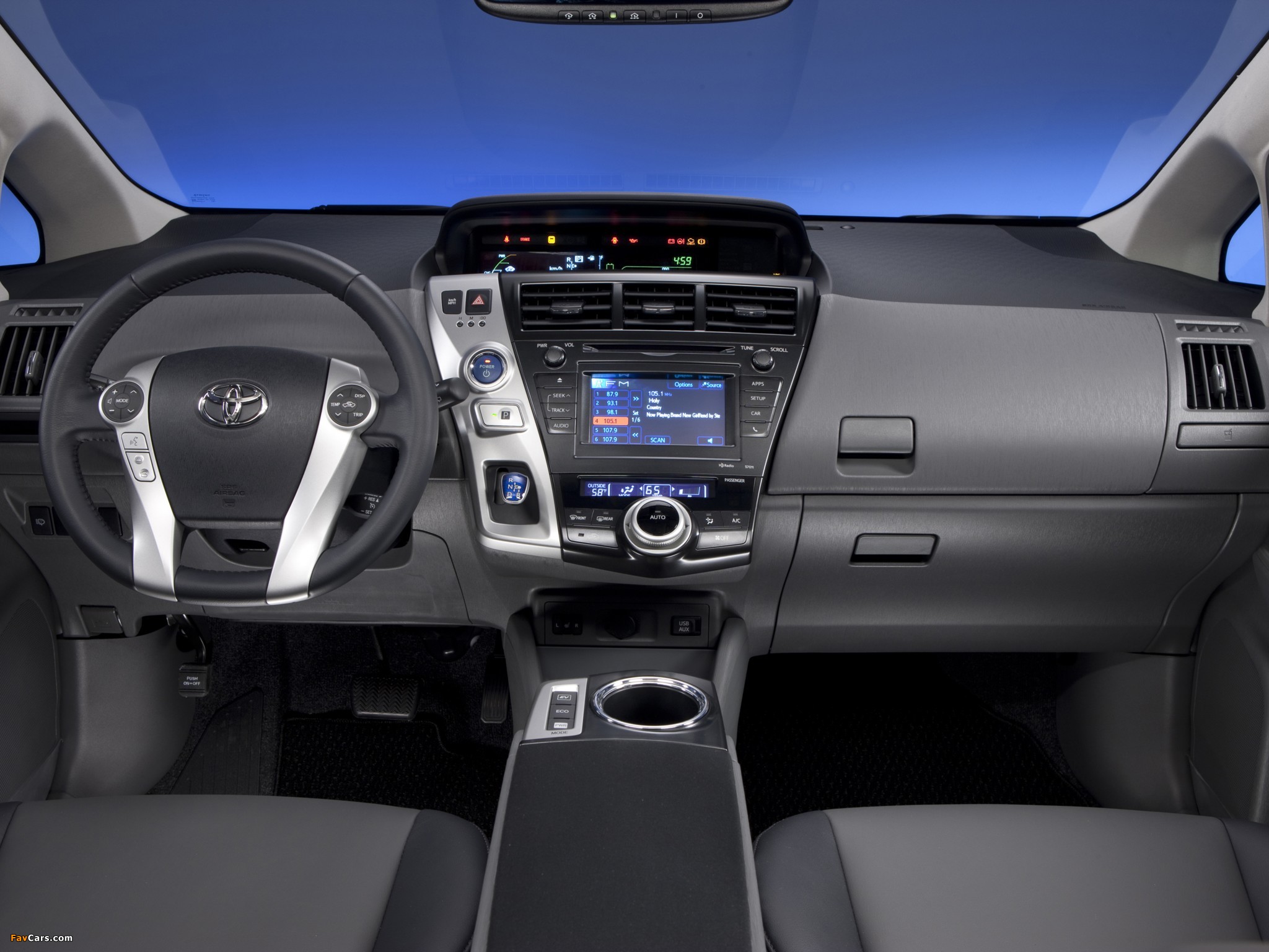 Toyota Prius v (ZVW40W) 2011 images (2048 x 1536)