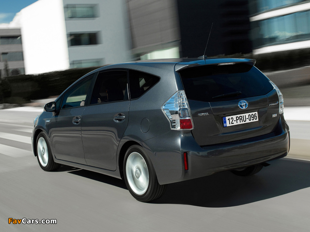 Toyota Prius+ (ZVW40W) 2011 photos (640 x 480)