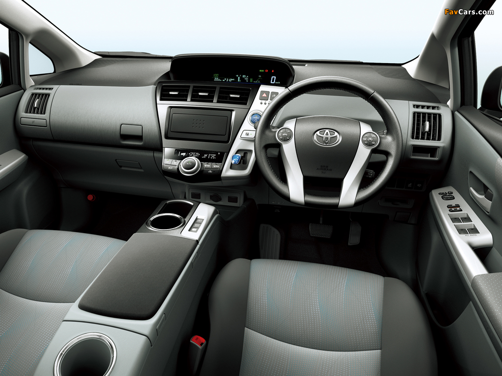 Toyota Prius α (ZVW40W) 2011 pictures (1024 x 768)