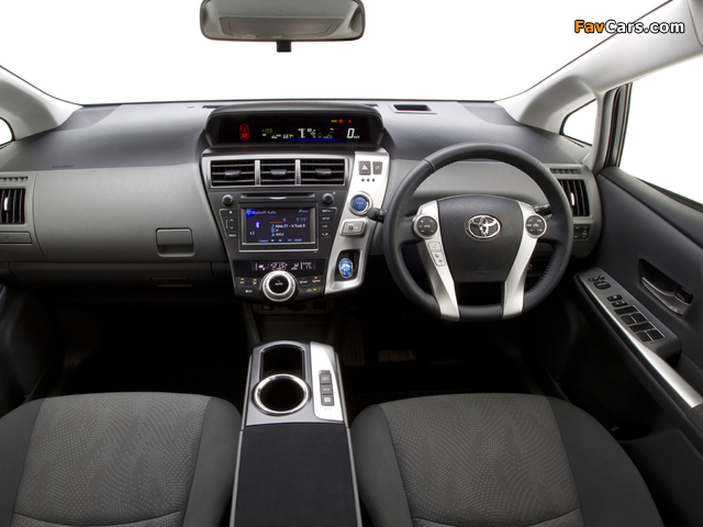 Toyota Prius v AU-spec (ZVW40W) 2012 photos (640 x 480)