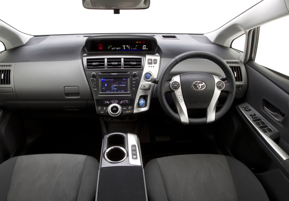 Toyota Prius v AU-spec (ZVW40W) 2012 photos