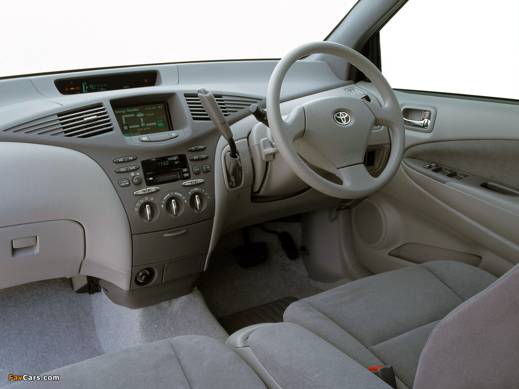Images of Toyota Prius AU-spec (NHW11) 2001–03 (1024 x 768)