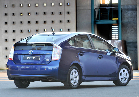 Images of Toyota Prius ZA-spec (ZVW30) 2009–11
