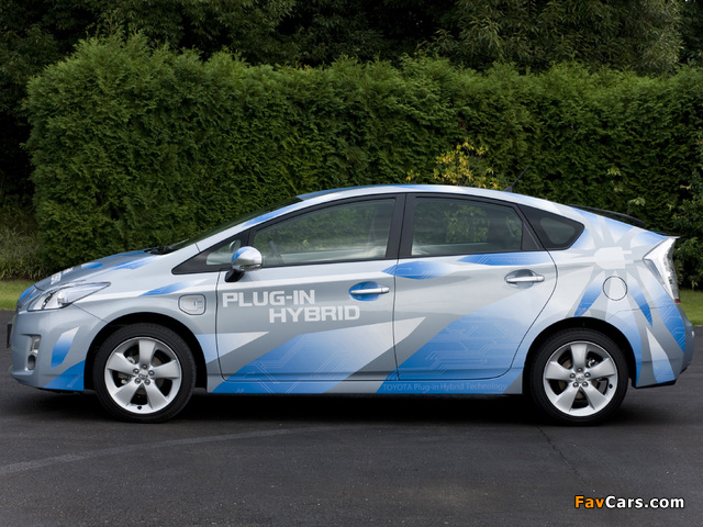 Images of Toyota Prius Plug-In Hybrid Concept US-spec (ZVW35) 2009 (640 x 480)