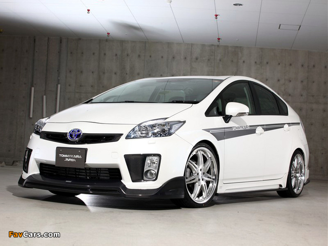 Images of Tommykaira Toyota Prius RR (ZVW35) 2010 (640 x 480)