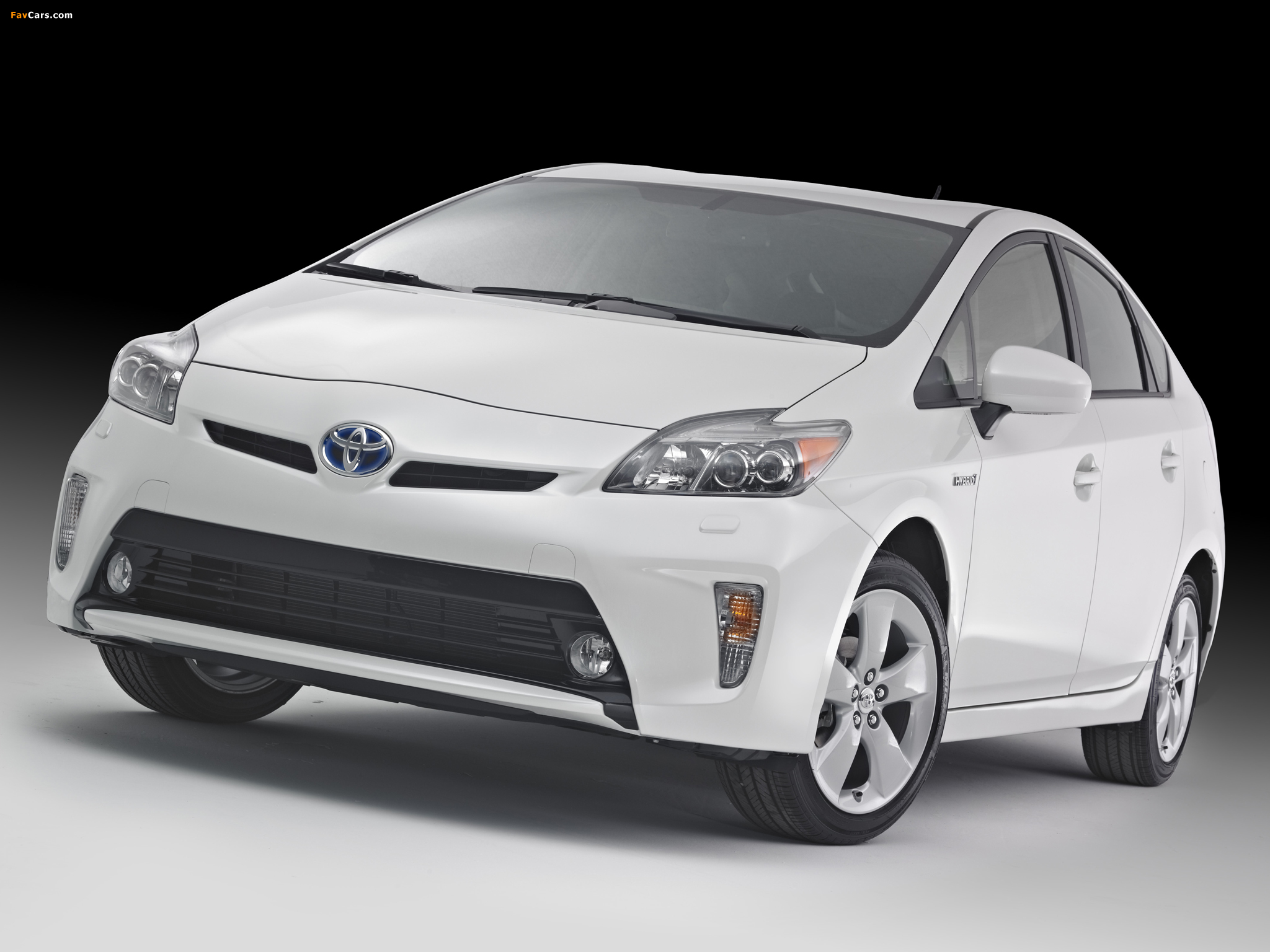 Images of Toyota Prius US-spec (ZVW30) 2011 (2048 x 1536)