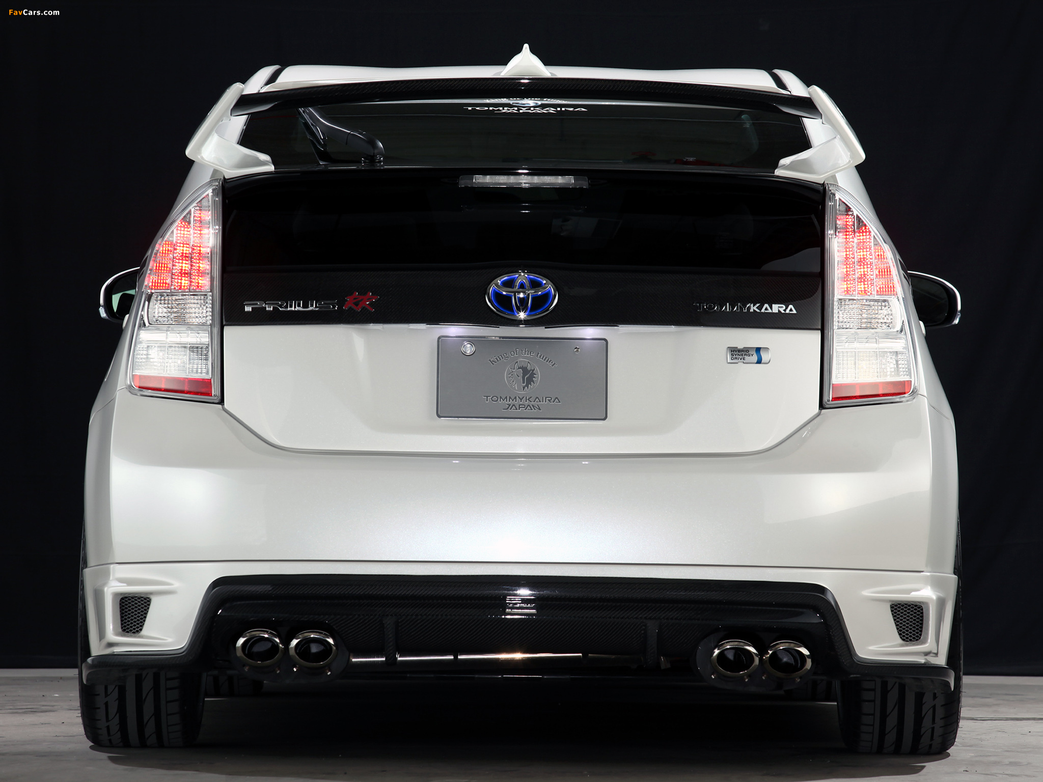 Images of Tommykaira Toyota Prius RR-GT (ZVW35) 2011 (2048 x 1536)