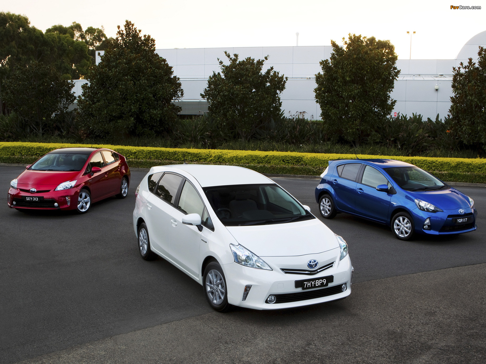 Photos of Toyota Prius (1600 x 1200)