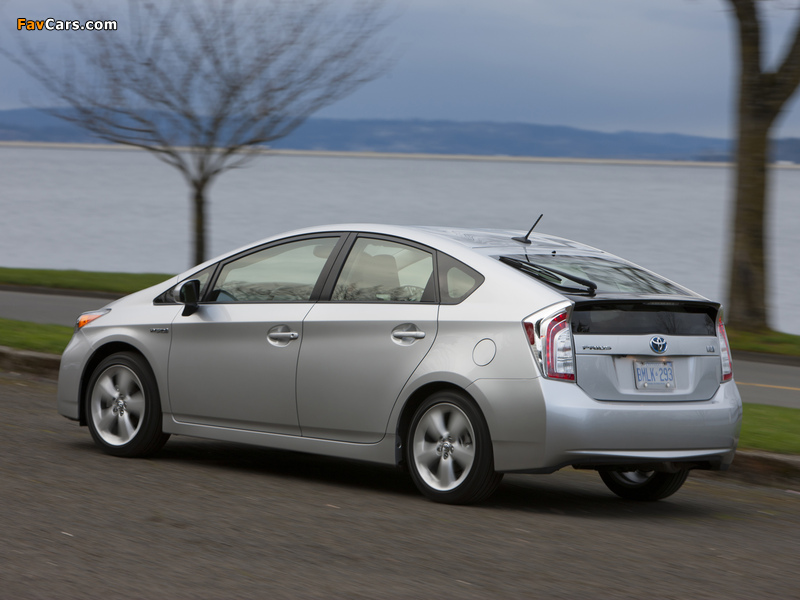 Photos of Toyota Prius US-spec (ZVW30) 2011 (800 x 600)