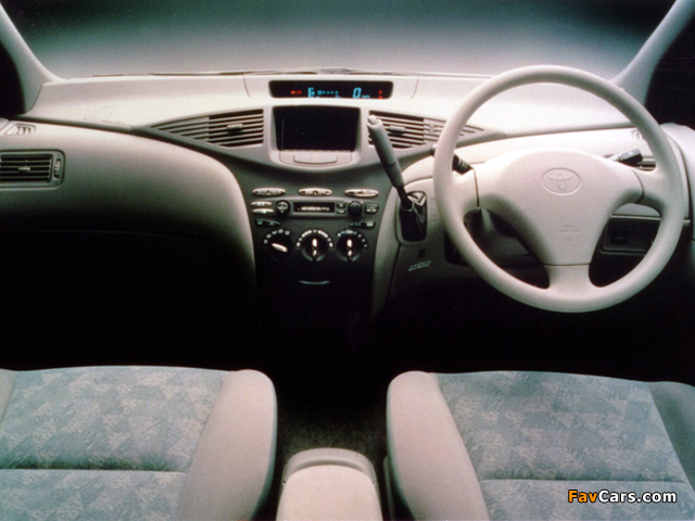 Pictures of Toyota Prius JP-spec (NHW10) 1997–2000 (640 x 480)