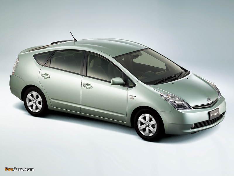 Pictures of Toyota Prius G (NHW20) 2003–09 (800 x 600)