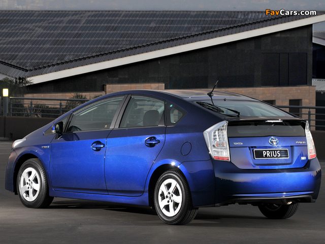 Pictures of Toyota Prius ZA-spec (ZVW30) 2009–11 (640 x 480)