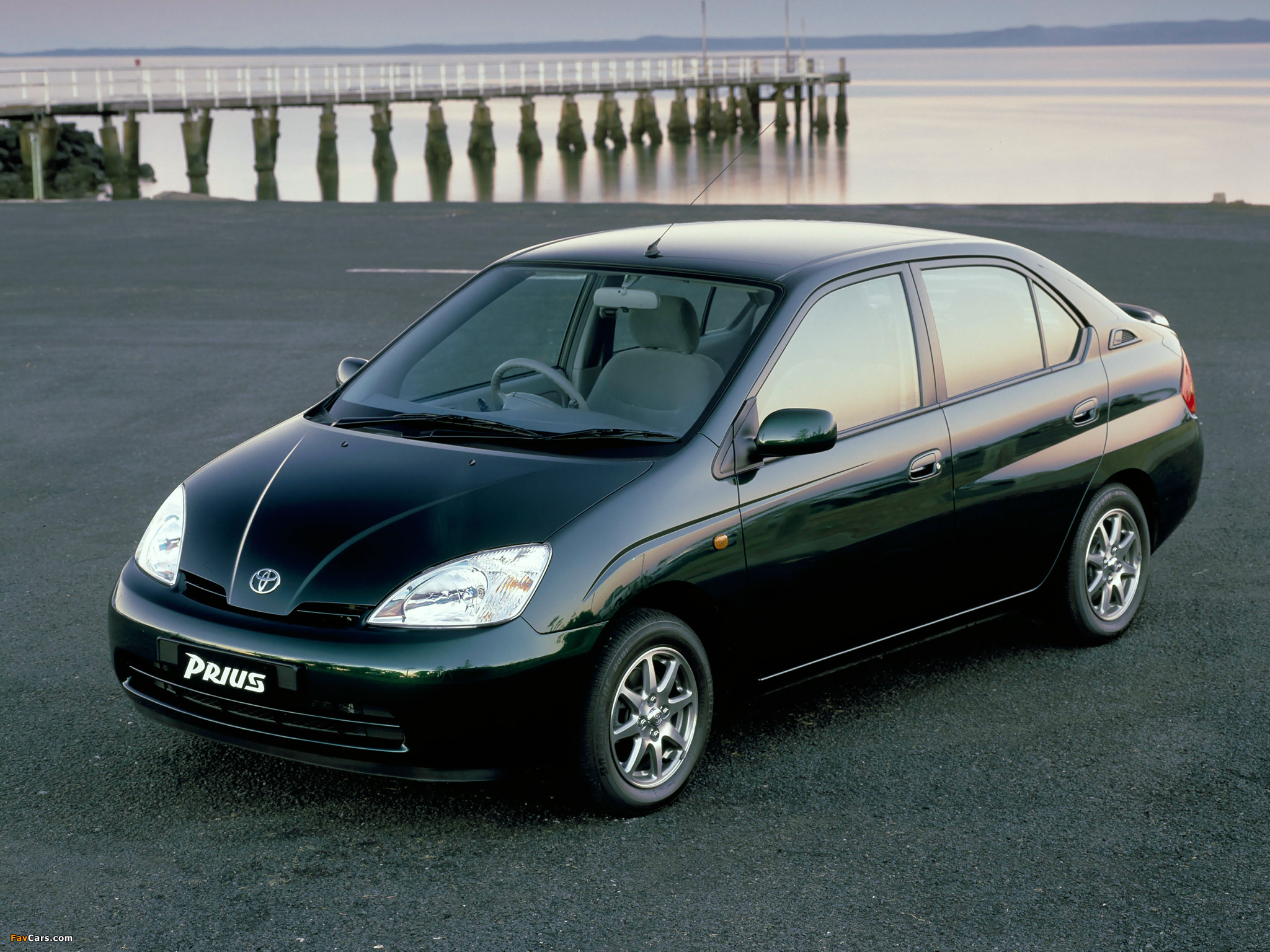 Toyota Prius AU-spec (NHW11) 2001–03 images (2048 x 1536)