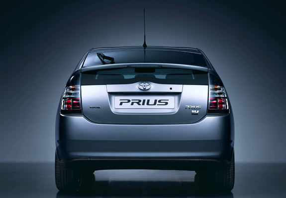 Toyota Prius (NHW20) 2003–09 wallpapers