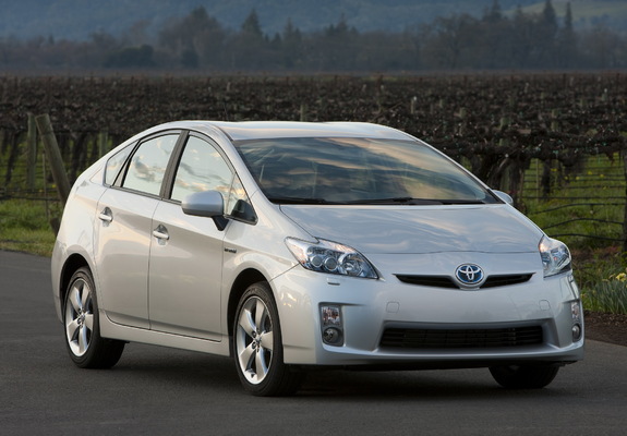 Toyota Prius US-spec (ZVW30) 2009–11 images