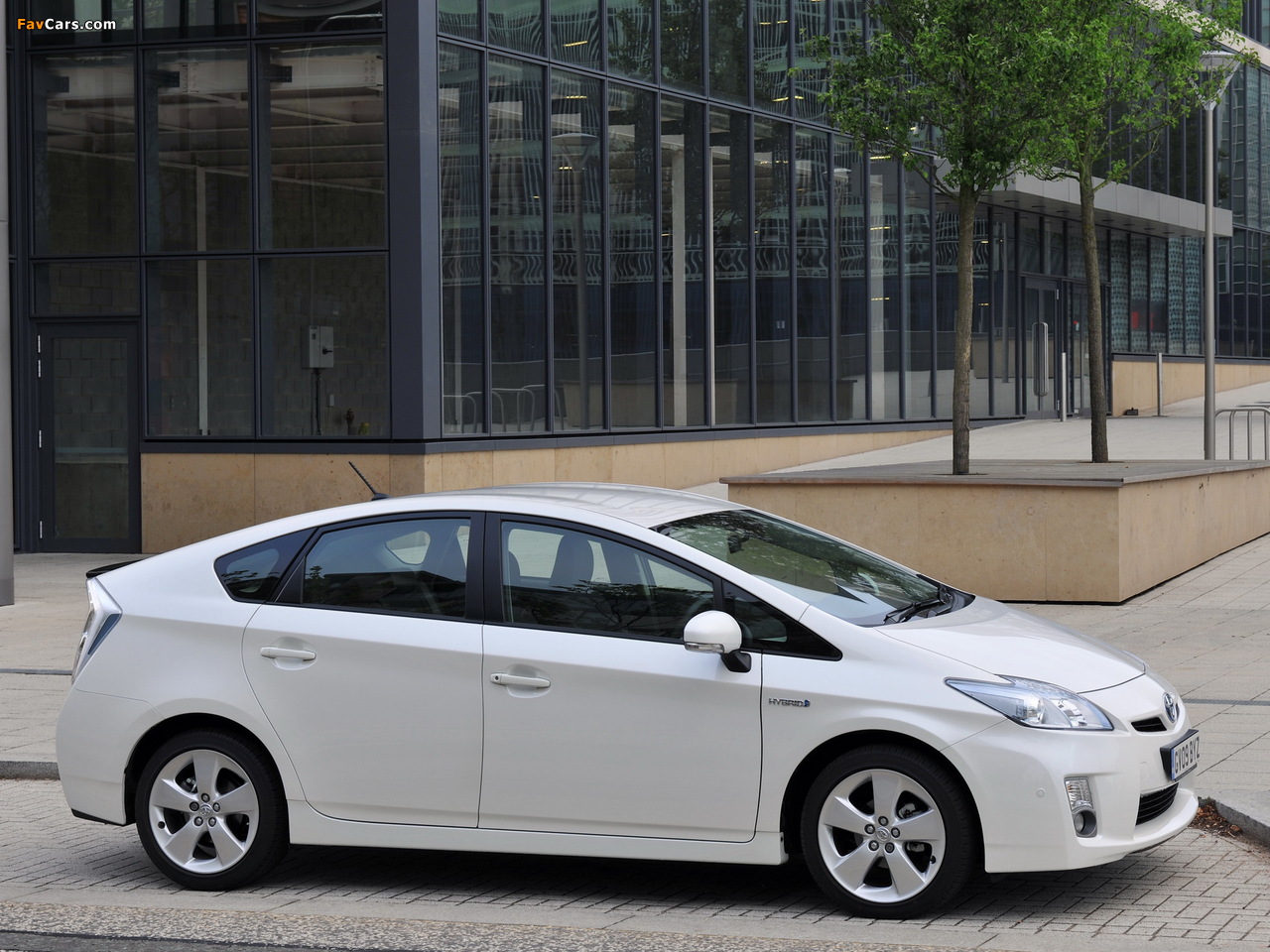 Toyota Prius UK-spec (ZVW30) 2009–11 photos (1280 x 960)