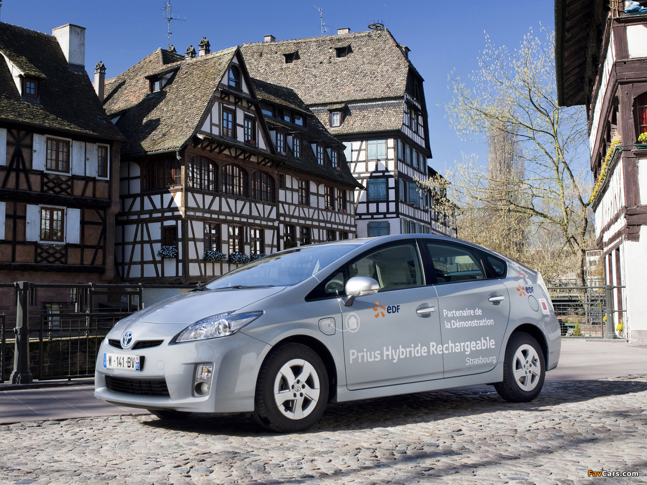 Toyota Prius Plug-In Hybrid Pre-production Test Car EU-spec (ZVW35) 2009–10 photos (1280 x 960)