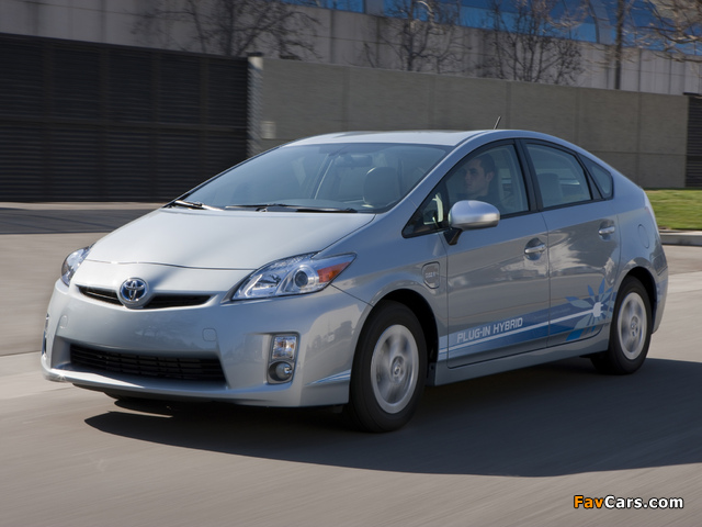 Toyota Prius Plug-In Hybrid Pre-production Test Car US-spec (ZVW35) 2009–10 photos (640 x 480)