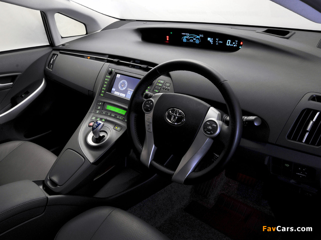 Toyota Prius ZA-spec (ZVW30) 2009–11 pictures (640 x 480)