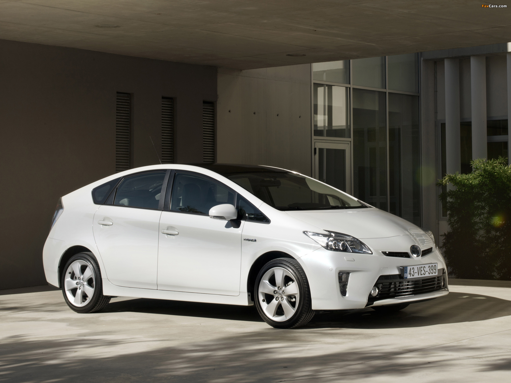 Toyota Prius (ZVW30) 2011 images (2048 x 1536)