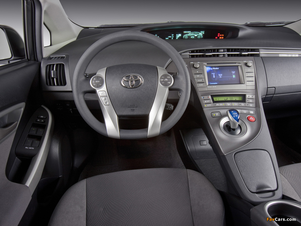 Toyota Prius US-spec (ZVW30) 2011 pictures (1024 x 768)