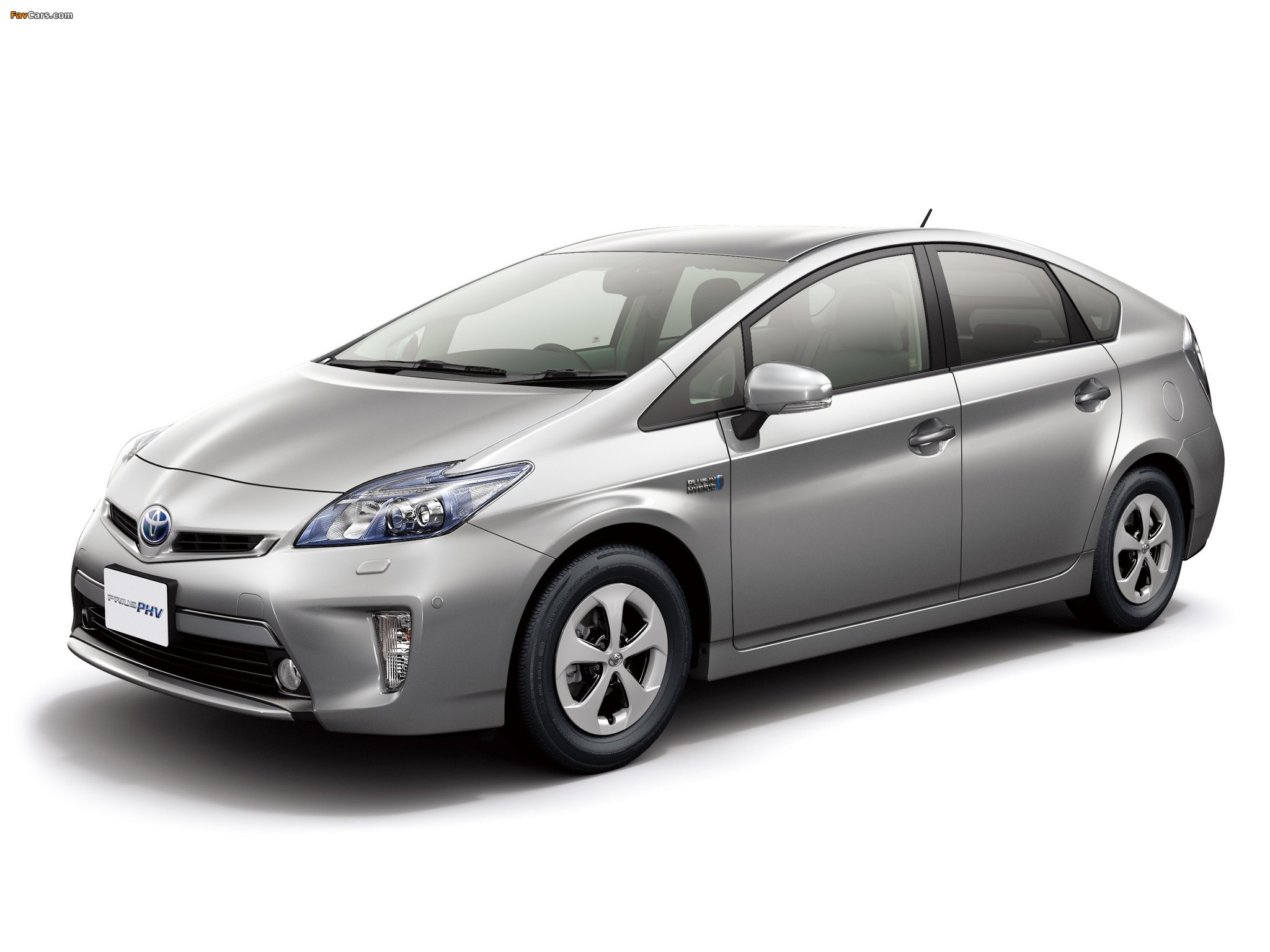 Toyota Prius PHV G Leather Package (ZVW35) 2011 pictures (2048 x 1536)