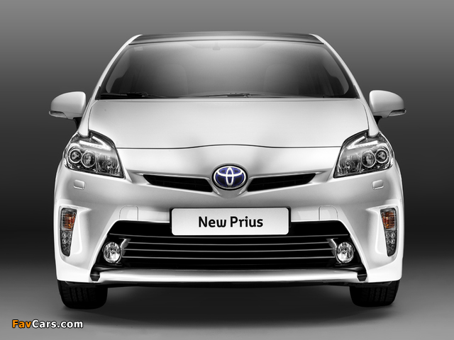 Toyota Prius (ZVW30) 2011 pictures (640 x 480)