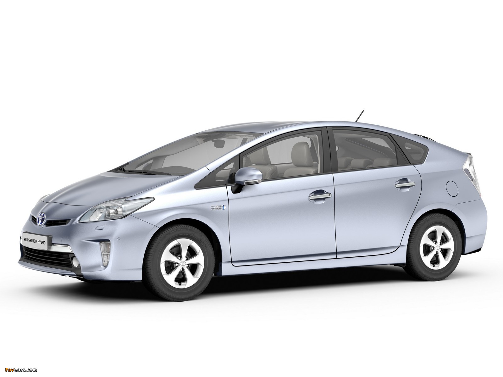 Toyota Prius Plug-In Hybrid (ZVW35) 2011 pictures (1600 x 1200)