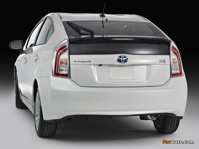 Toyota Prius US-spec (ZVW30) 2011 pictures (640 x 480)