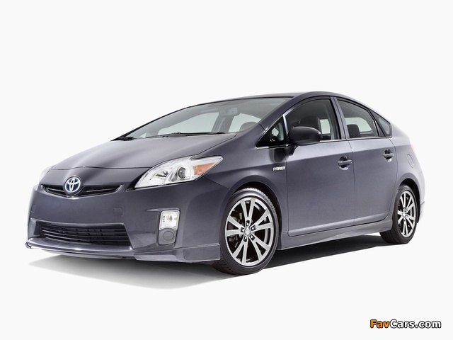 Toyota Prius PLUS Performance Package (ZVW30) 2011 wallpapers (640 x 480)