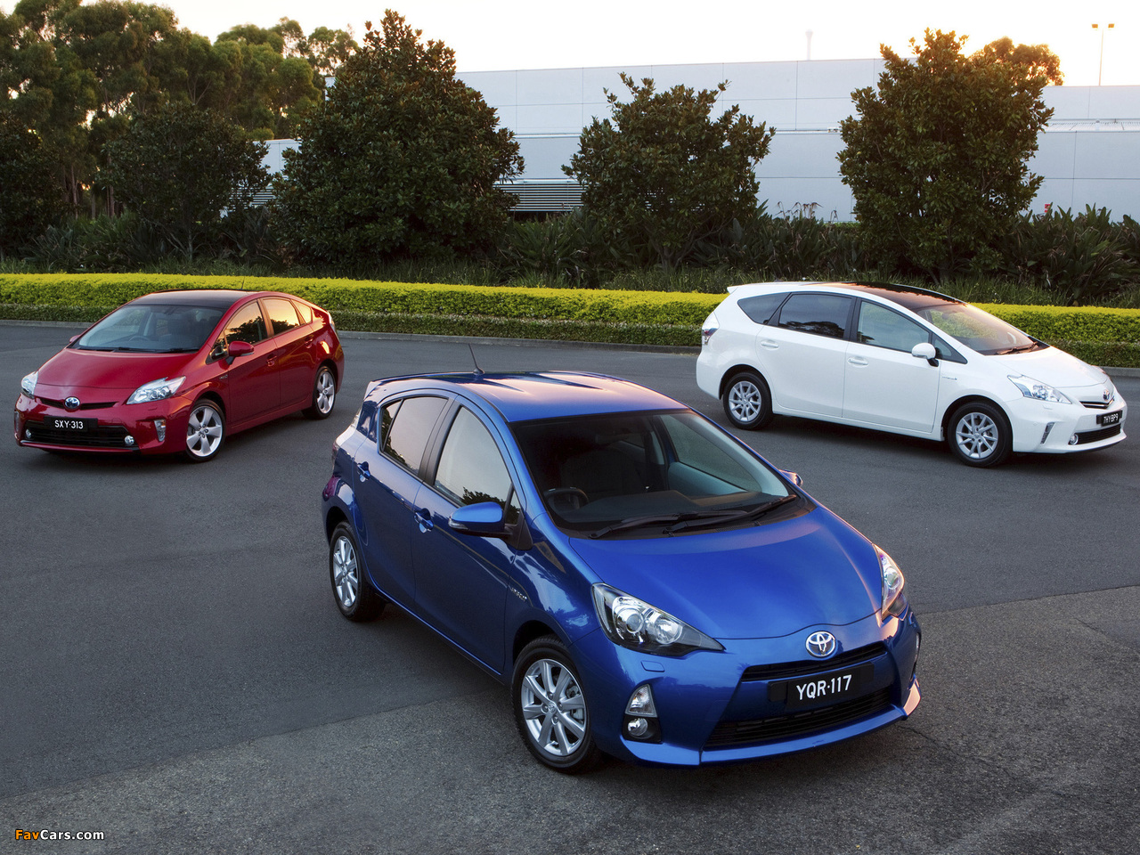 Toyota Prius wallpapers (1280 x 960)