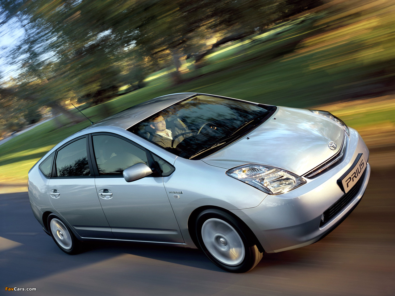 Toyota Prius (NHW20) 2003–09 wallpapers (1280 x 960)