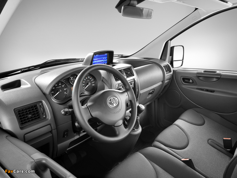 Photos of Toyota ProAce Van Long 2013 (800 x 600)
