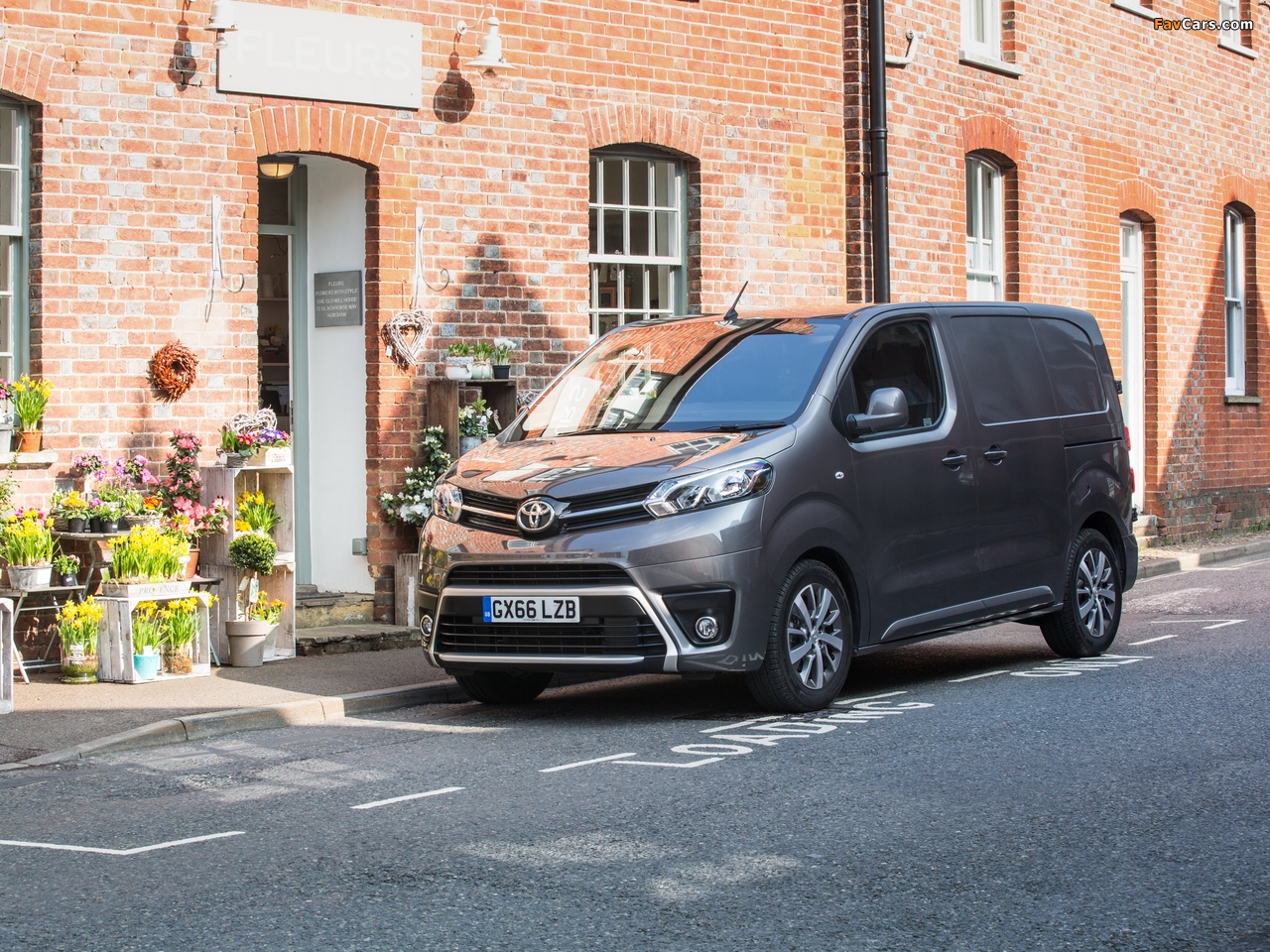 Photos of Toyota ProAce Van Compact UK-spec 2017 (1280 x 960)