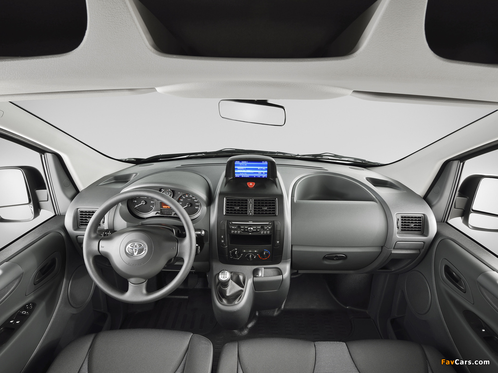 Toyota ProAce Van Long 2013 images (1024 x 768)