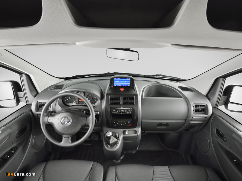 Toyota ProAce Van Long 2013 images (800 x 600)