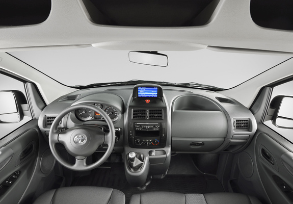 Toyota ProAce Van Long 2013 images