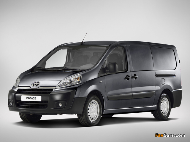 Toyota ProAce Van Long 2013 photos (640 x 480)