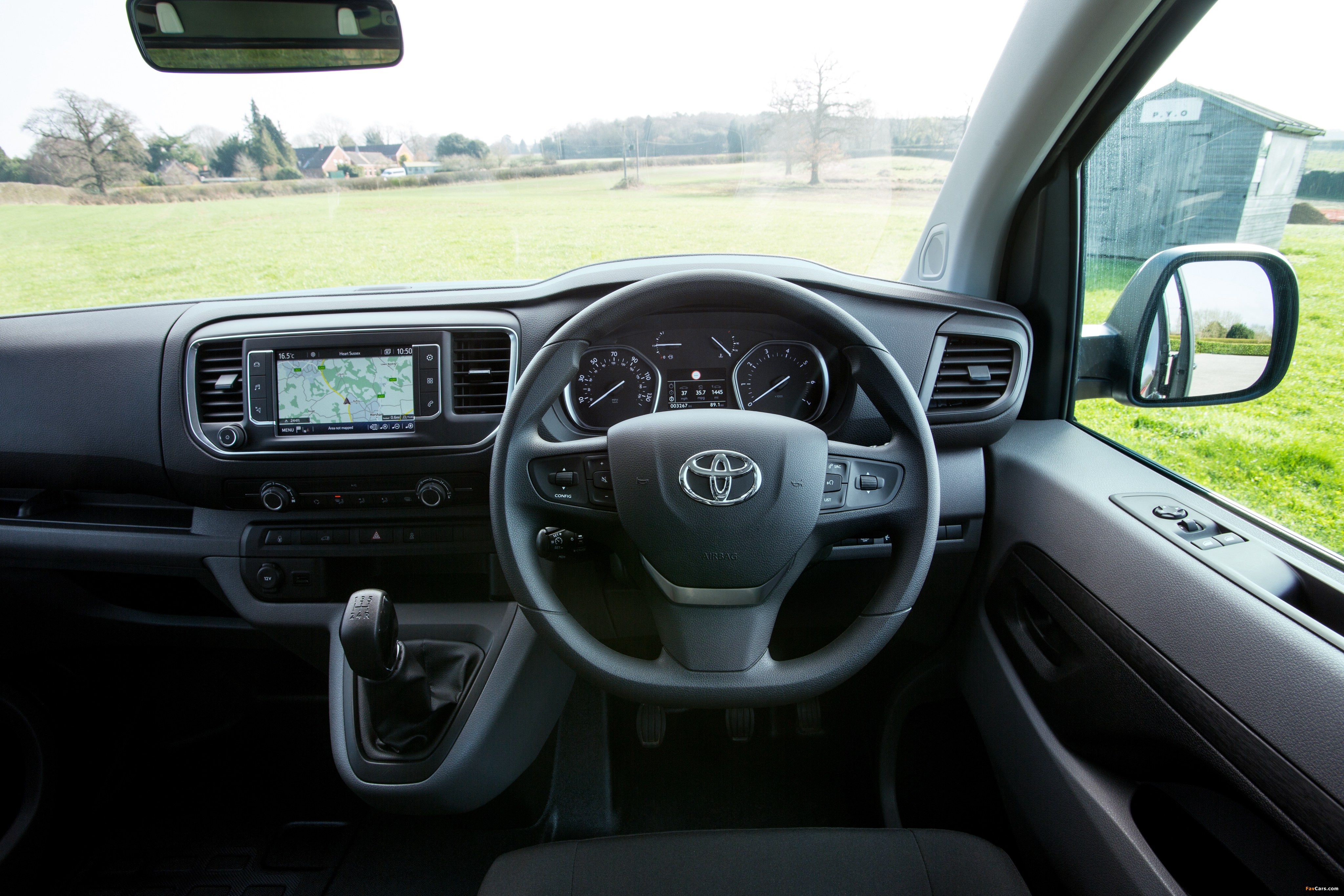 Toyota ProAce Van Compact UK-spec 2017 images (4096 x 2731)