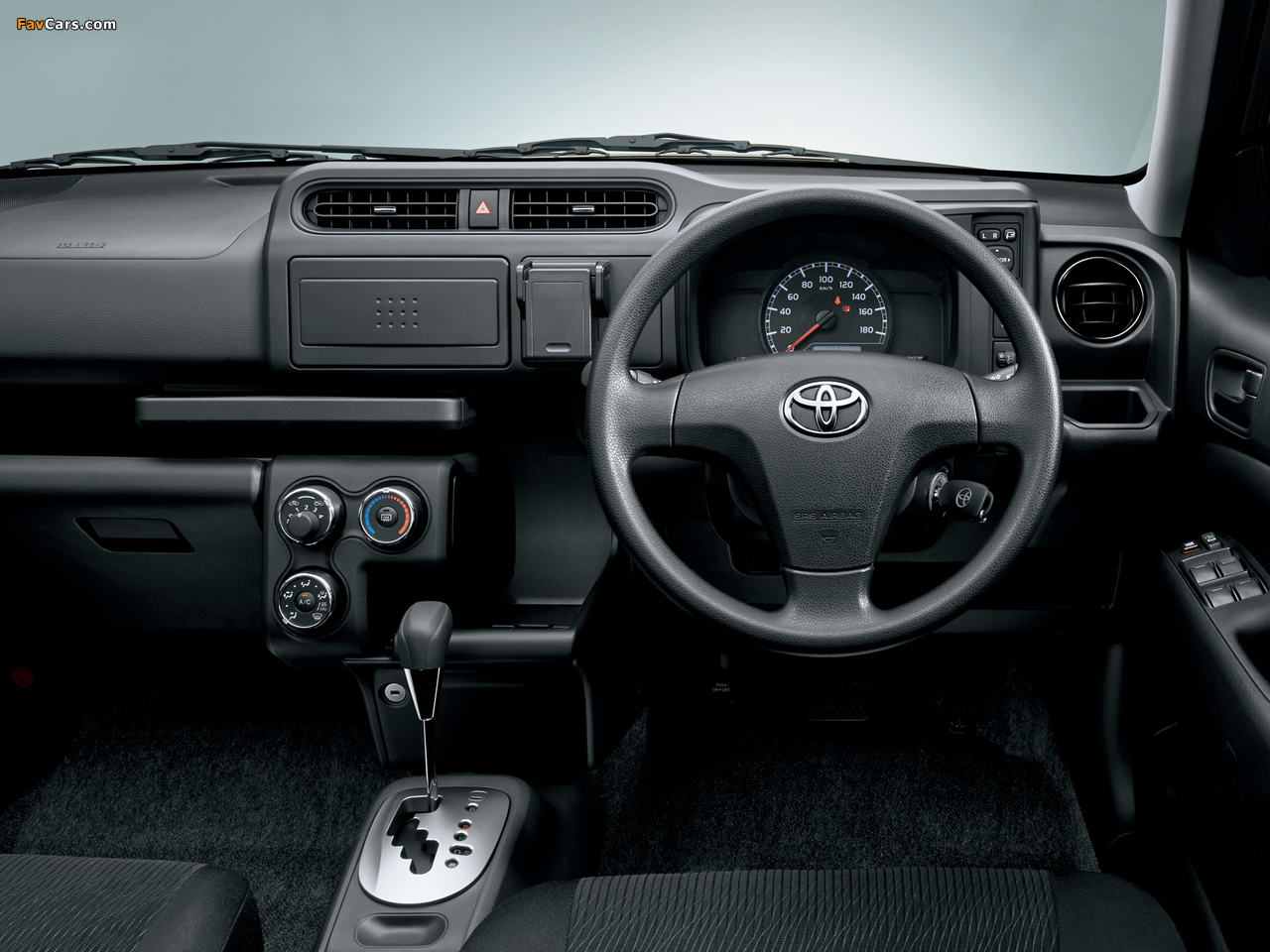 Images of Toyota Probox Wagon (CP50) 2014 (1280 x 960)