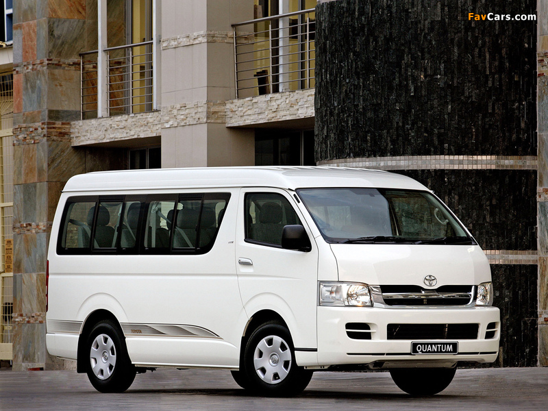 Photos of Toyota Quantum Bus 2004 (800 x 600)
