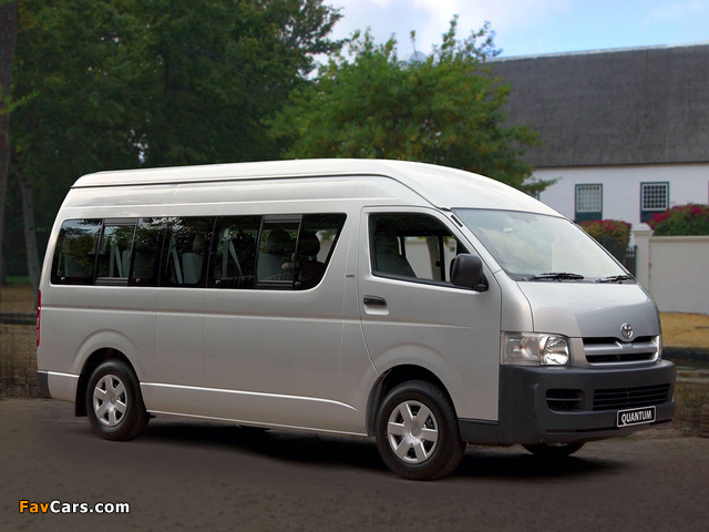 Toyota Quantum High Roof Bus 2004 wallpapers (640 x 480)